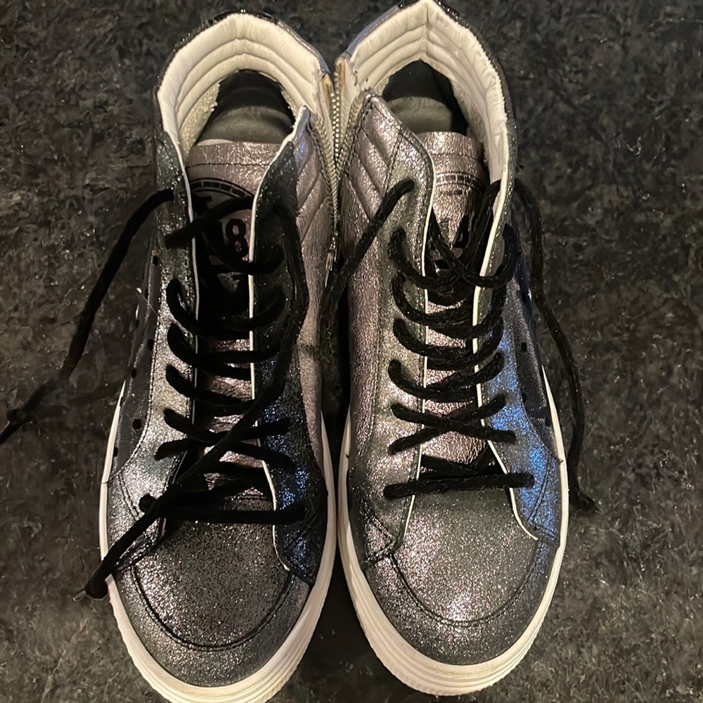 Size 39 P448 sneakers